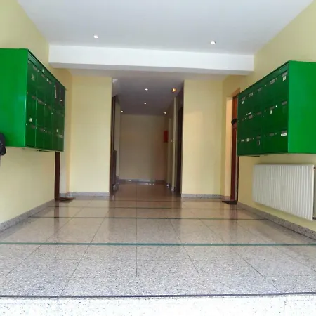 Private Big 59m2 - Near Airport Basel St Louis Apartment *